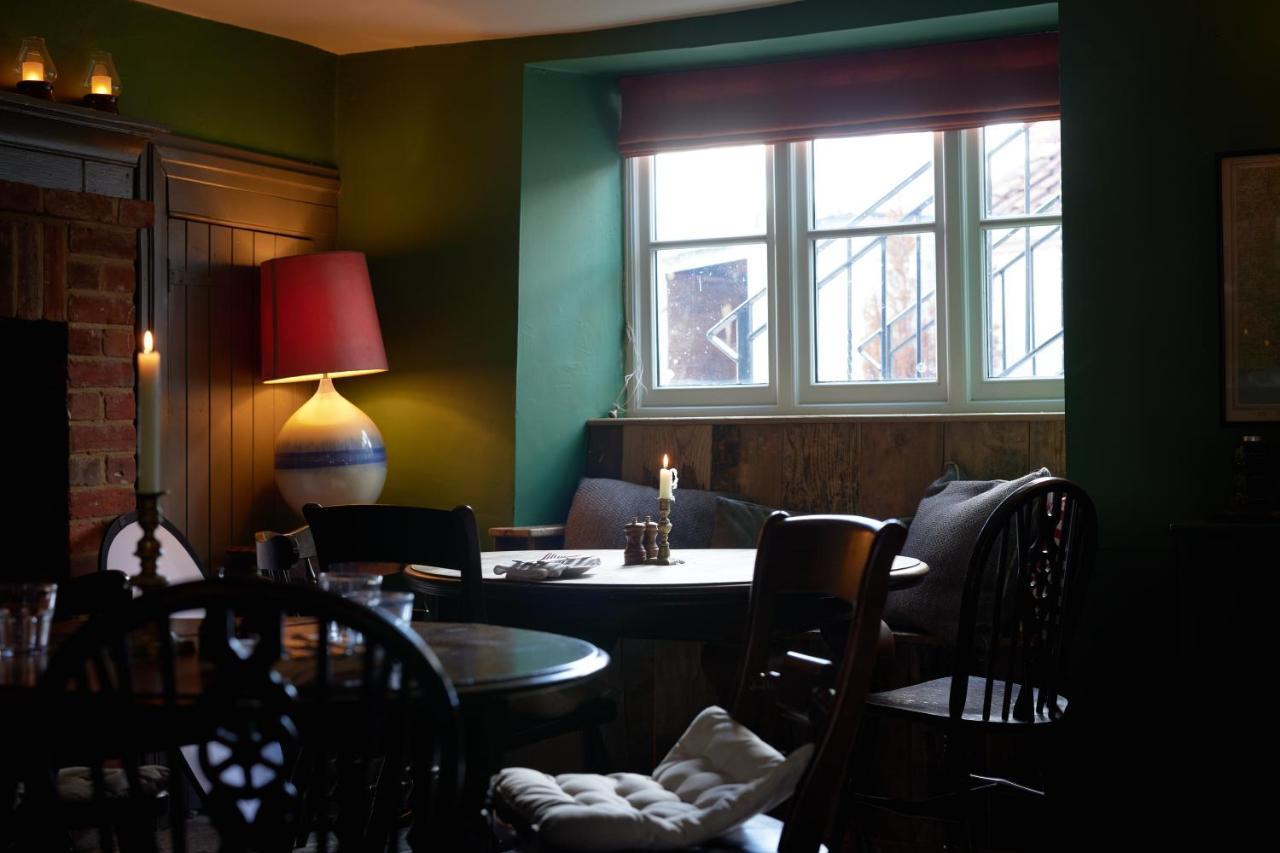 The Bell & Crown Zeals